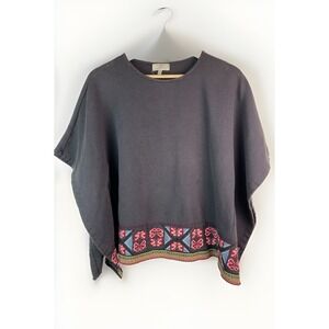 Zara Trafaluc Women's M Gray Butterfly Embroidered Dolman Sleeve Sweatshirt